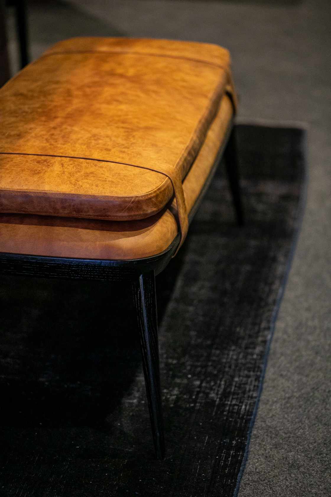 Milan Banquette