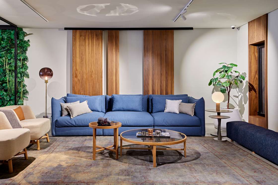 Barcelona Tables