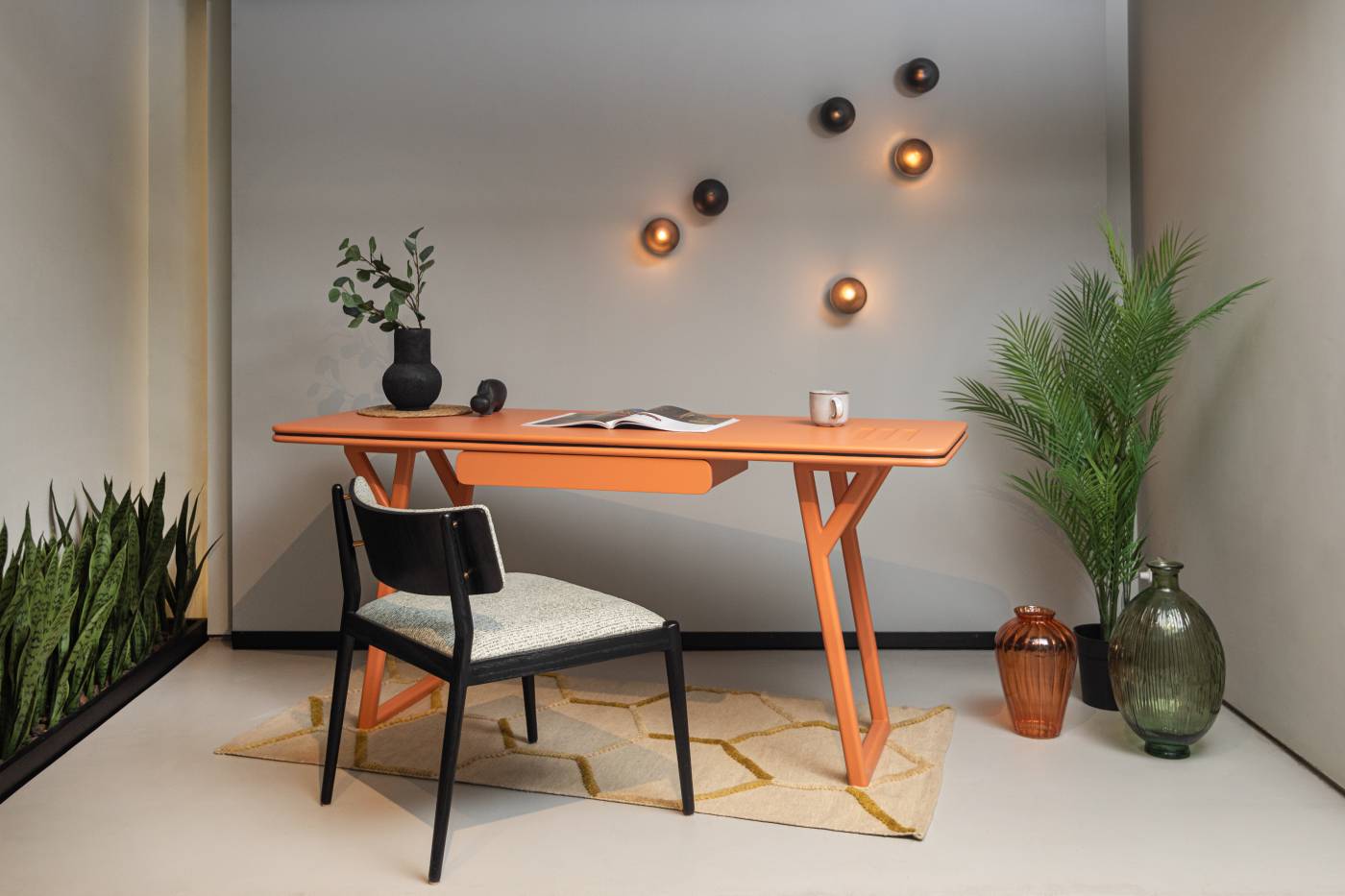 Chato Desk