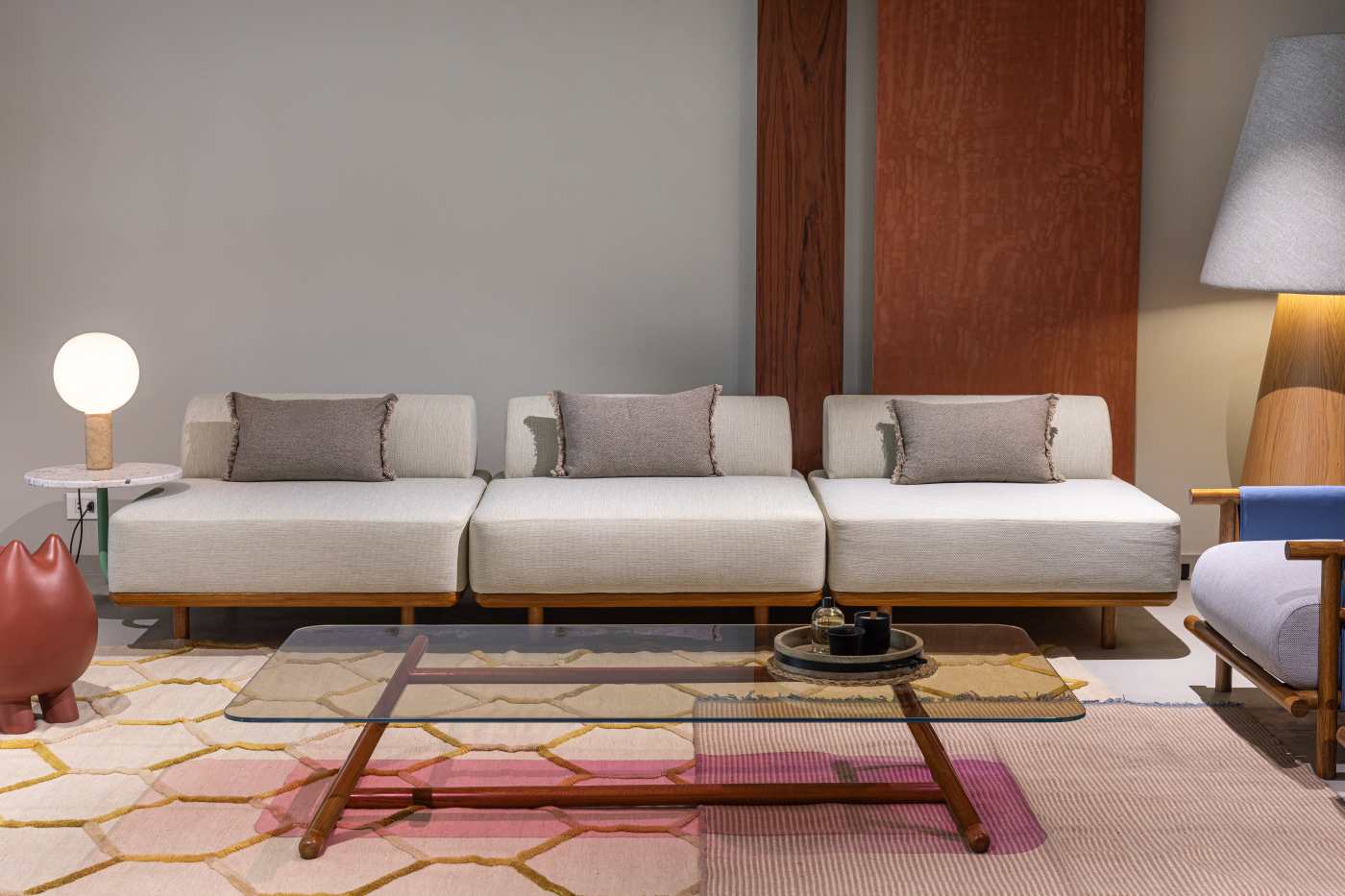 Freska Sofa