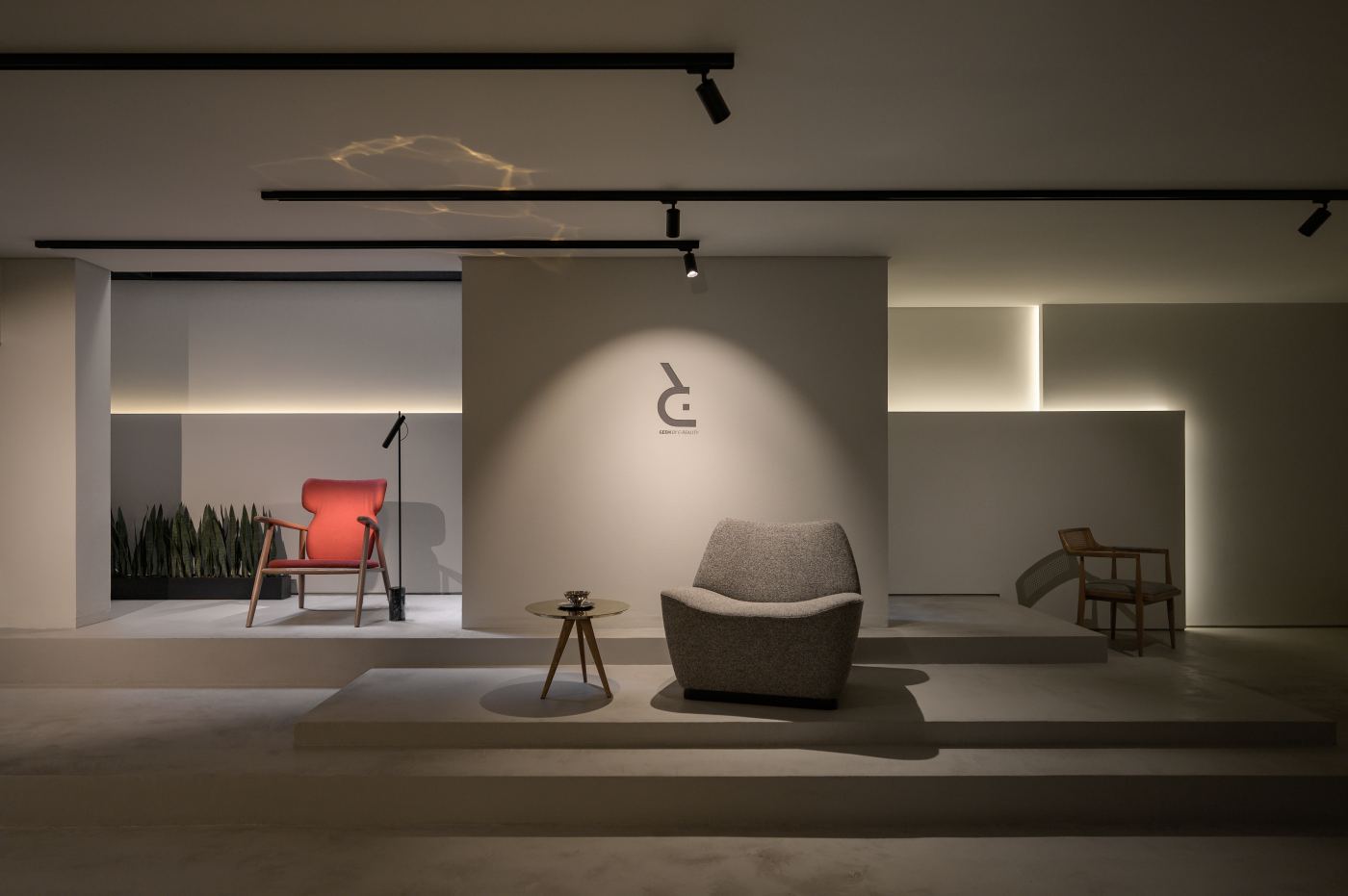 Lounge Love Chair