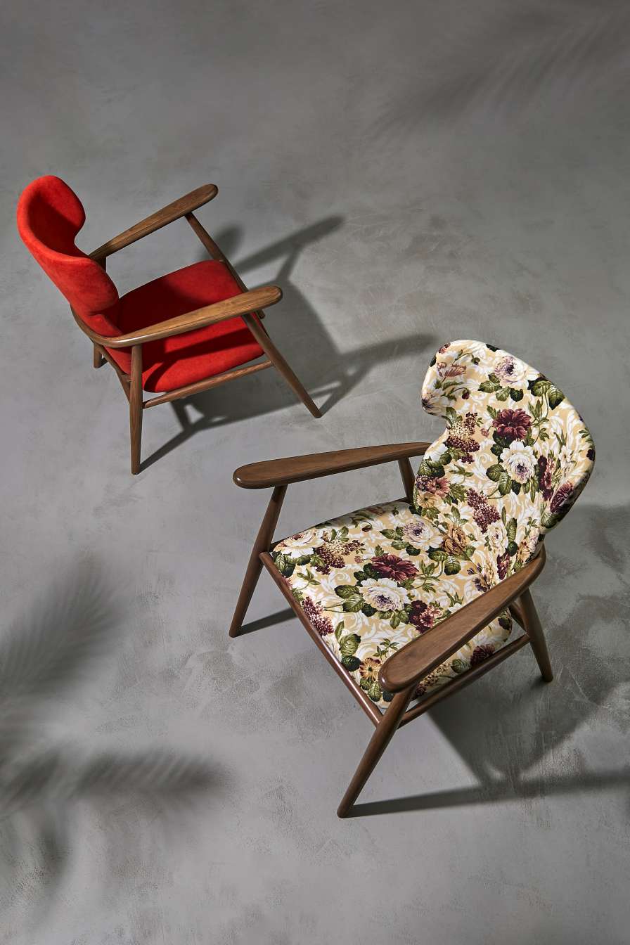 La Anam Chair