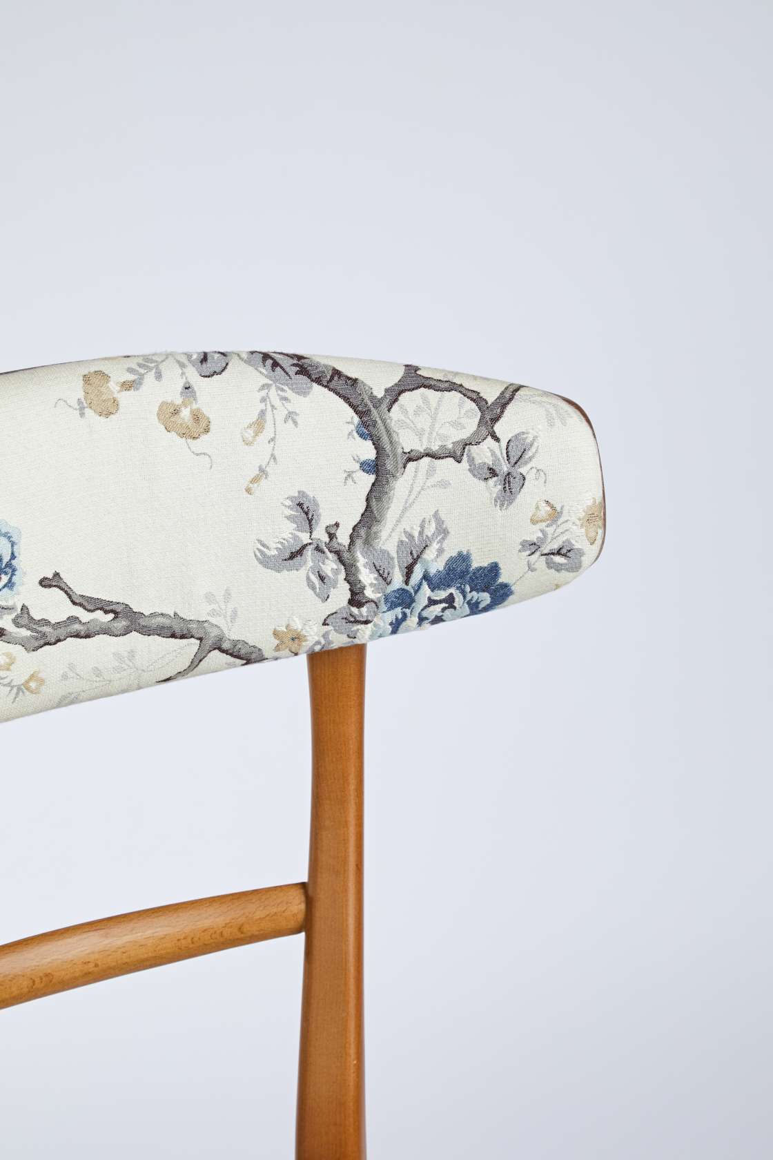 Zizette Chair